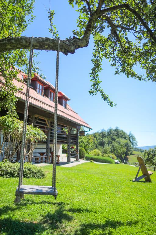 ラーシュコ Country House Na Skalucゲストハウス エクステリア 写真