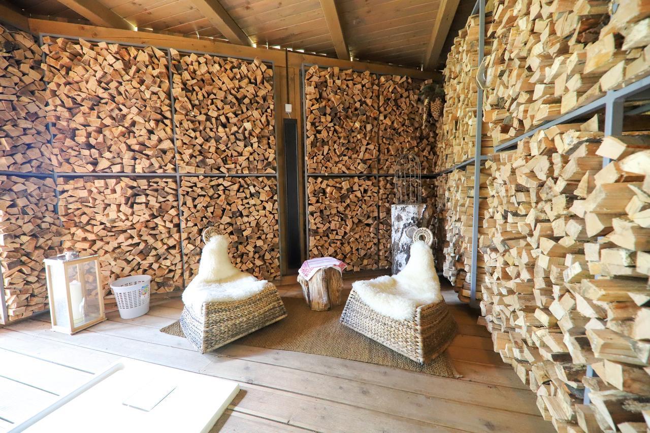 ラーシュコ Country House Na Skalucゲストハウス エクステリア 写真