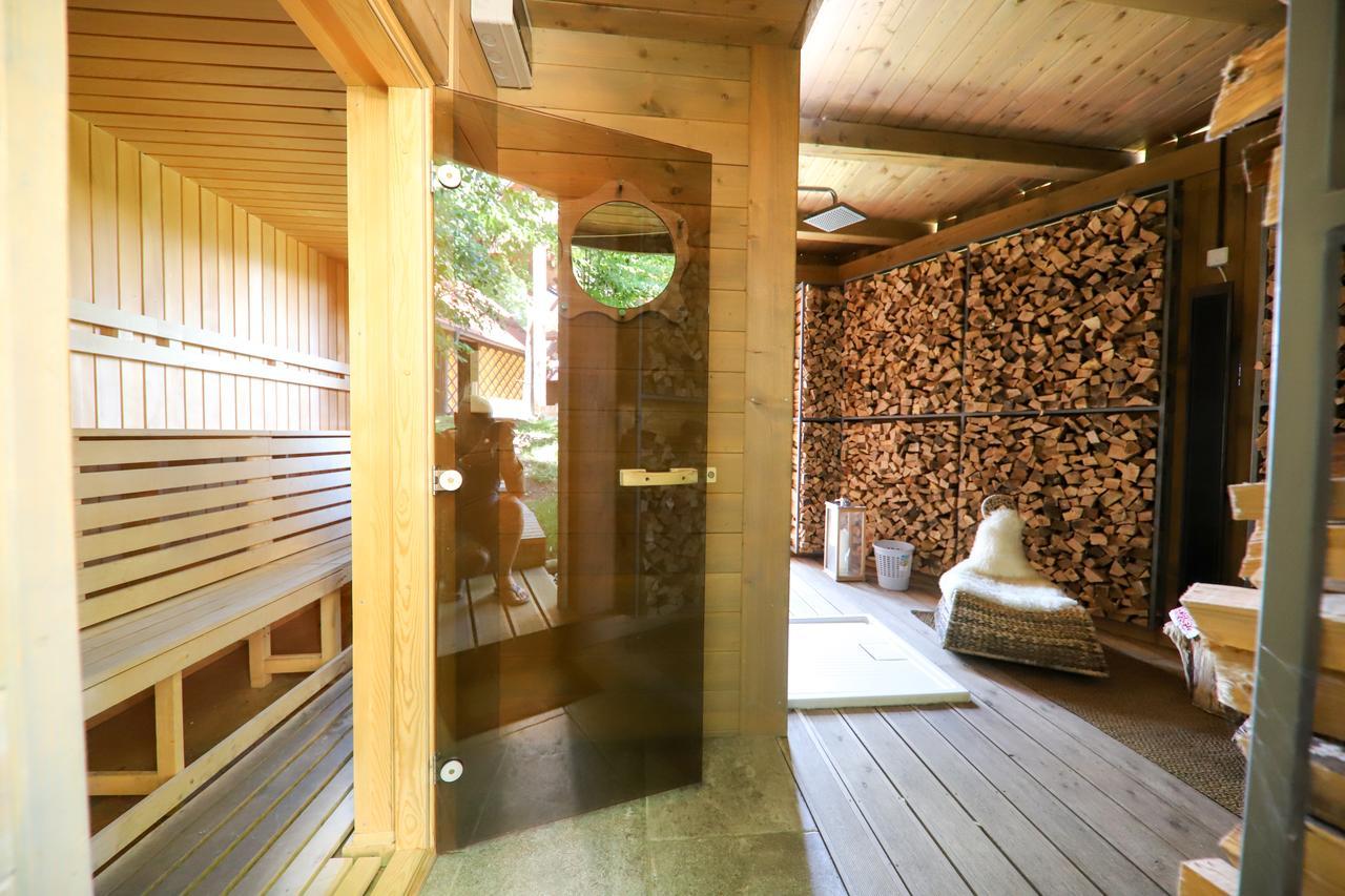 ラーシュコ Country House Na Skalucゲストハウス エクステリア 写真