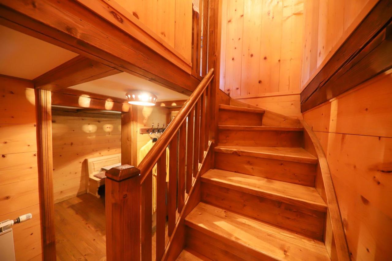 ラーシュコ Country House Na Skalucゲストハウス エクステリア 写真